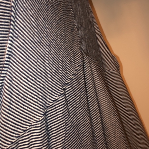 Striped Tanktop - Picture 3 of 3